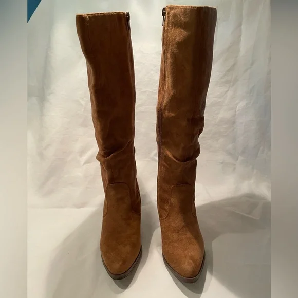 Knee High Faux Suede Chunky Heel Boots - Picture 4 of 9